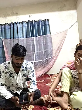 Love Queen11 online show from 10/17/25, 05:48