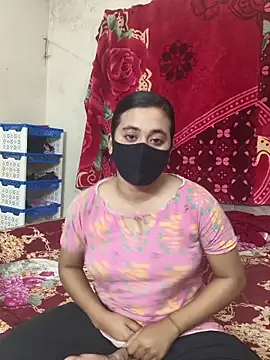 Love Queen11 online show from 12/19/25, 02:57