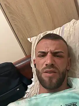 Snapshot of sexyman1936 chatting on 11/02/25, 12:35 sexyman1936 online show from 11/02/25, 12:35