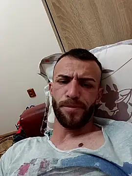 Snapshot of sexyman1936 chatting on 11/18/25, 07:29 sexyman1936 online show from 11/18/25, 07:29