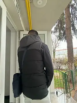 Snapshot of sexyman1936 chatting on 12/05/25, 08:23 sexyman1936 online show from 12/05/25, 08:23