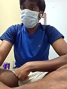 Snapshot of handsome_blg_tam chatting on 11/13/25, 09:19 handsome blg tam online show from 11/13/25, 09:19