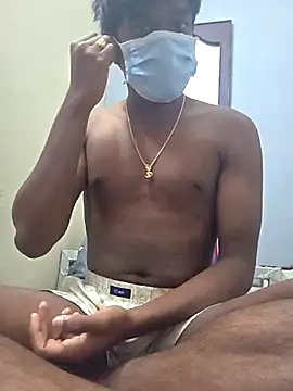 Snapshot of handsome_blg_tam chatting on 11/21/25, 05:28 handsome blg tam online show from 11/21/25, 05:28