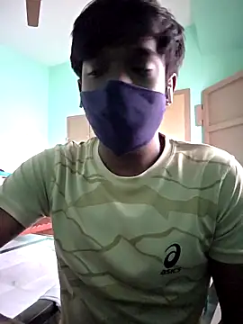 Snapshot of handsome_blg_tam chatting on 11/23/25, 05:07 handsome blg tam online show from 11/23/25, 05:07