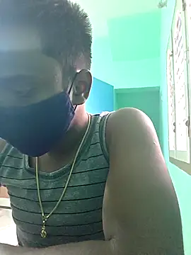 Snapshot of handsome_blg_tam chatting on 11/26/25, 05:52 handsome blg tam online show from 11/26/25, 05:52