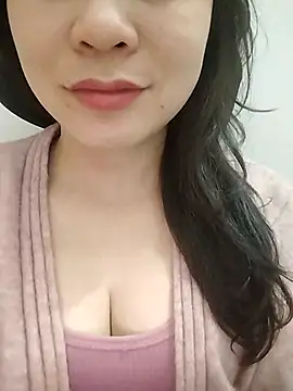 Girl Shy2000 online show from 01/10/26, 07:54