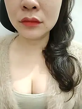 Girl Shy2000 online show from 02/05/26, 12:10