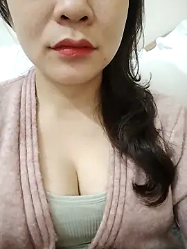 Girl Shy2000 online show from 02/10/26, 02:04