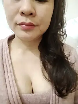 Girl Shy2000 online show from 02/13/26, 05:36