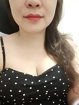 Girl Shy2000 online show from 04/08/26, 02:50