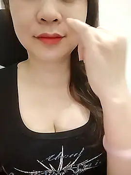 Girl Shy2000 online show from 04/09/26, 10:04