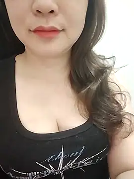 Girl Shy2000 online show from 04/10/26, 10:09