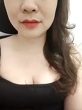 Snapshot of Girl_Shy2000 chatting on 04/26/26, 03:21 Girl Shy2000 online show from 04/26/26, 03:21