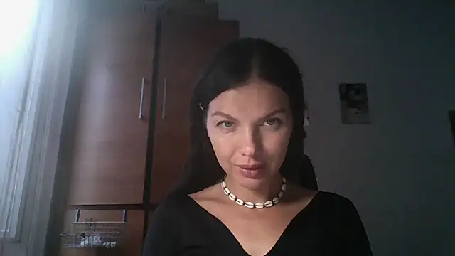 Lorivell online show from 11/04/25, 03:22