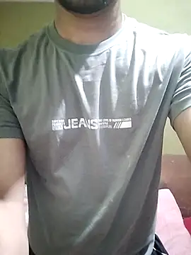 Ilhaamgrey online show from 04/21/26, 02:34