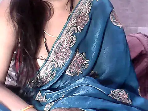 RINA RANI 0 online show from 11/15/25, 10:56
