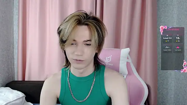 evan reinhart online show from 10/12/25, 03:22