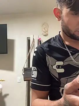 Moisesjrtapia online show from 04/18/26, 08:42