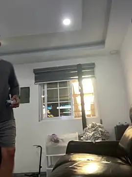 Moisesjrtapia online show from 04/24/26, 06:21