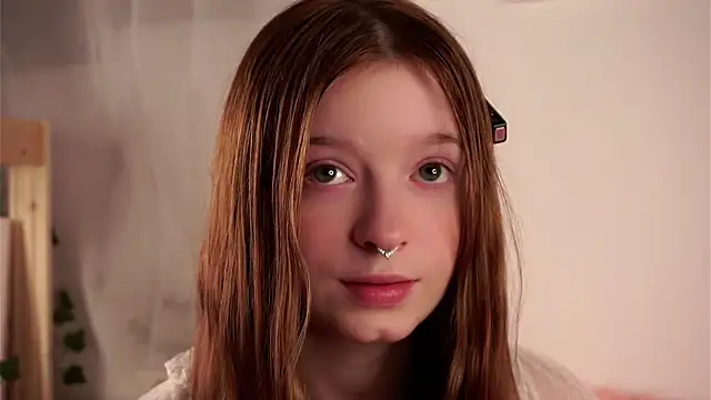 Snapshot of Wandarful_Wanda chatting on 10/24/25, 12:34 Wandarful Wanda online show from 10/24/25, 12:34