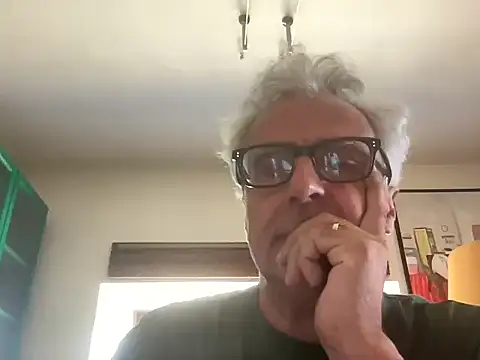 Snapshot of chtentation chatting on 06/22/26, 12:46 chtentation online show from 06/22/26, 12:46