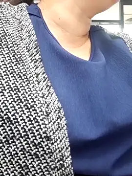 Kimkhaepretty online show from 01/06/26, 05:11