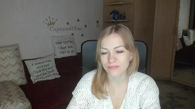 Snapshot of Tiffany_Bates chatting on 10/20/25, 03:18 Tiffany Bates online show from 10/20/25, 03:18