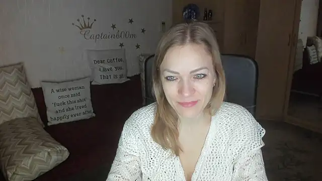 Tiffany Bates online show from 11/27/25, 03:30