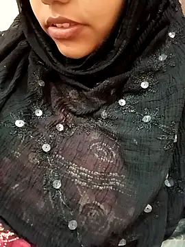 Miss Rose   online show from 10/28/25, 05:55