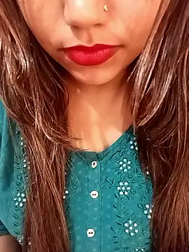 Miss Rose   online show from 11/30/25, 10:08