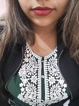 Miss Rose   online show from 12/02/25, 09:14