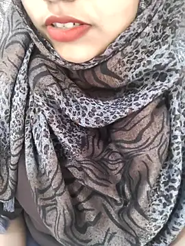 Miss Rose   online show from 04/14/26, 05:57