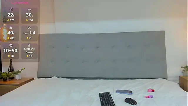 Snapshot of KelaniSilva chatting on 11/24/25, 07:46 KelaniSilva online show from 11/24/25, 07:46