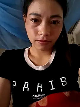 Snapshot of Phiny_xx chatting on 10/14/25, 12:55 Phiny xx online show from 10/14/25, 12:55