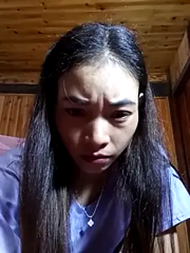 Snapshot of Phiny_xx chatting on 10/31/25, 05:52 Phiny xx online show from 10/31/25, 05:52