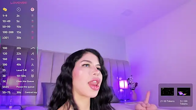 EllaaThorne online show from 04/03/26, 12:52