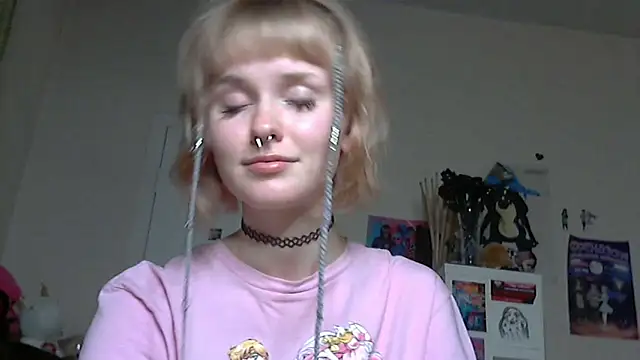 Paradoxy  online show from 04/29/26, 06:58