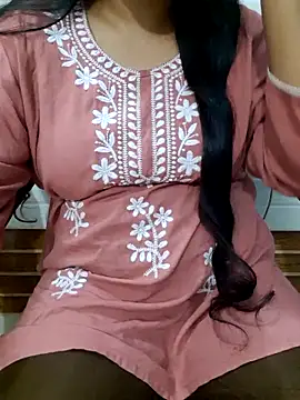 Snapshot of Anchal-si chatting on 10/03/25, 06:43 Anchal-si online show from 10/03/25, 06:43