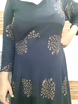 Snapshot of Anchal-si chatting on 10/04/25, 05:33 Anchal-si online show from 10/04/25, 05:33