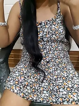 Snapshot of Anchal-si chatting on 10/14/25, 05:25 Anchal-si online show from 10/14/25, 05:25