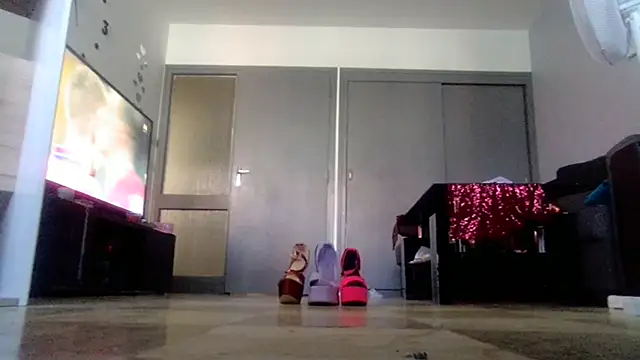 vanessadeesse online show from 06/18/26, 05:06