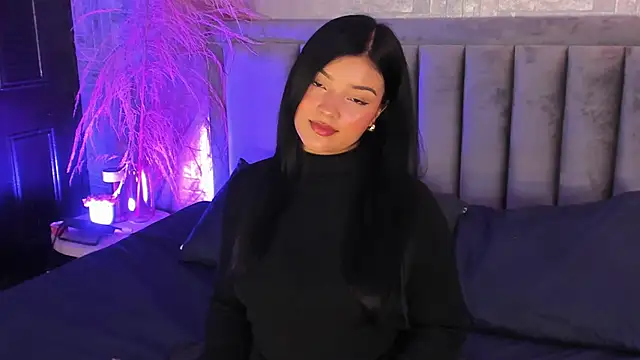 EmmaBlossom online show from 10/27/25, 07:07