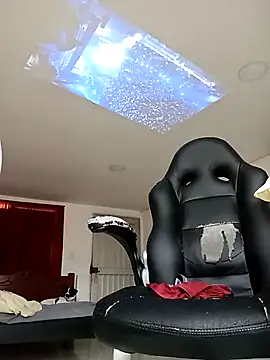 Pingasaboy20 online show from 11/25/25, 01:11