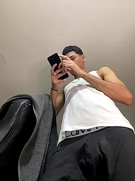 Pingasaboy20 online show from 12/16/25, 01:05