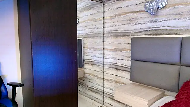 Lovers 21 online show from 11/23/25, 02:11