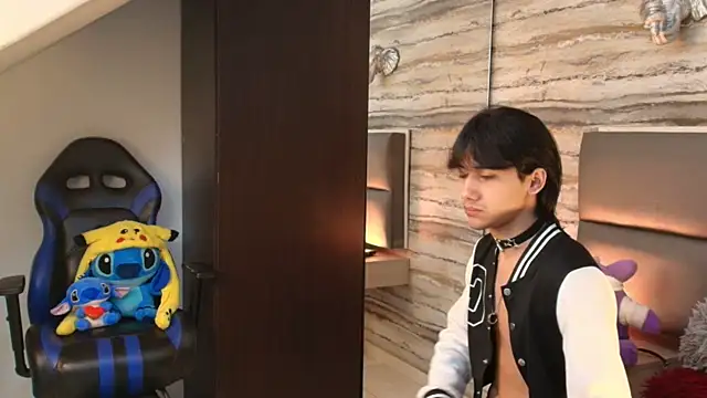 Lovers 21 online show from 01/08/26, 01:30