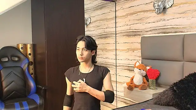 Lovers 21 online show from 02/25/26, 03:49