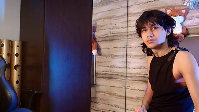 Lovers 21 online show from 03/04/26, 03:56