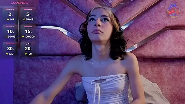 samantaa liov online show from 04/15/26, 07:43