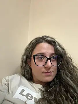 katiaa lovv online show from 01/05/26, 05:49